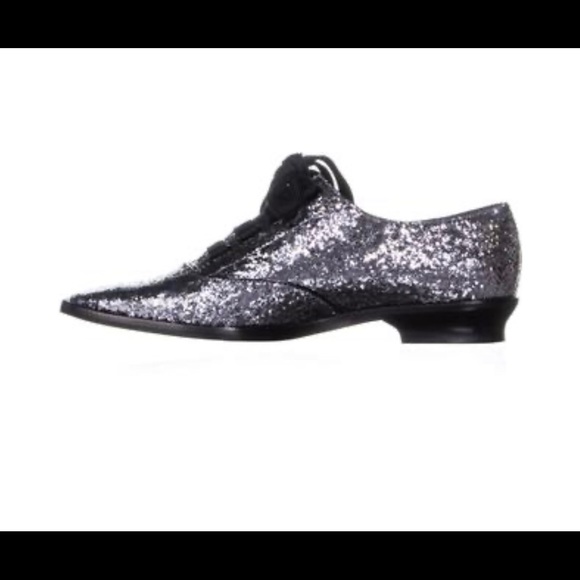 Gently used Marc Jacobs shoe - Picture 5 of 5